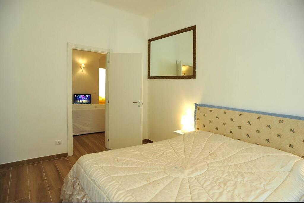 Ferienwohnung La Casa Di Enri E Nina Lerici Exterior foto