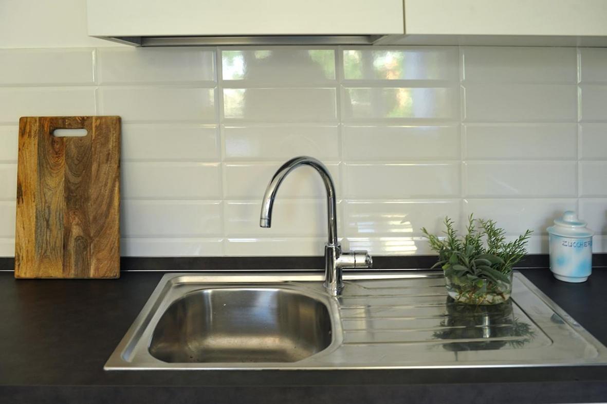 Ferienwohnung La Casa Di Enri E Nina Lerici Exterior foto